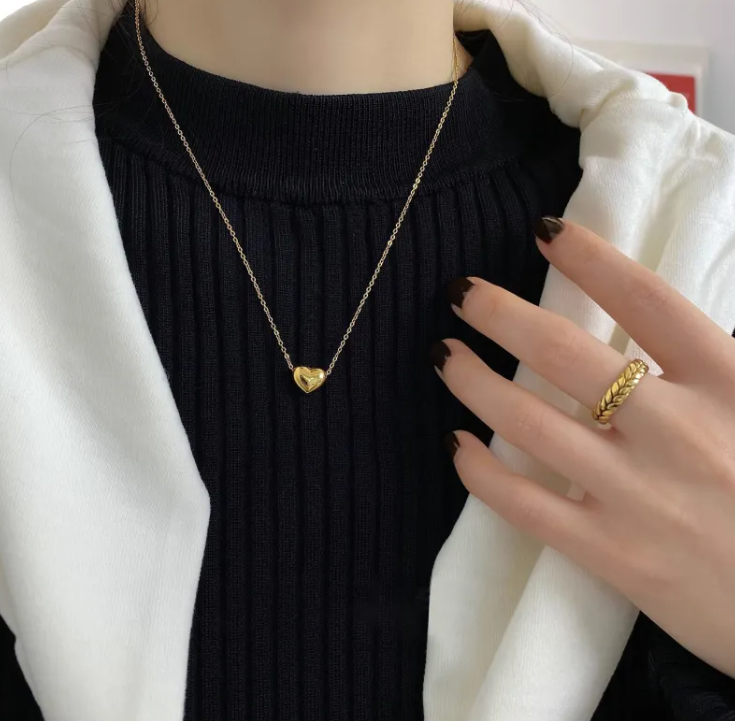 3D Love Heart Pendant Necklace